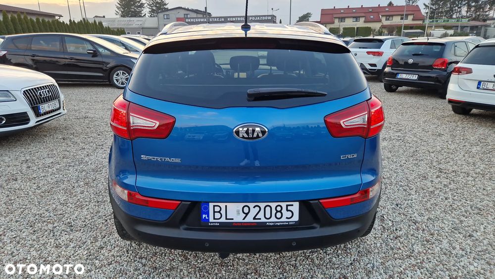 Kia Sportage 2.0 CRDI 4WD Automatik Spirit - 5