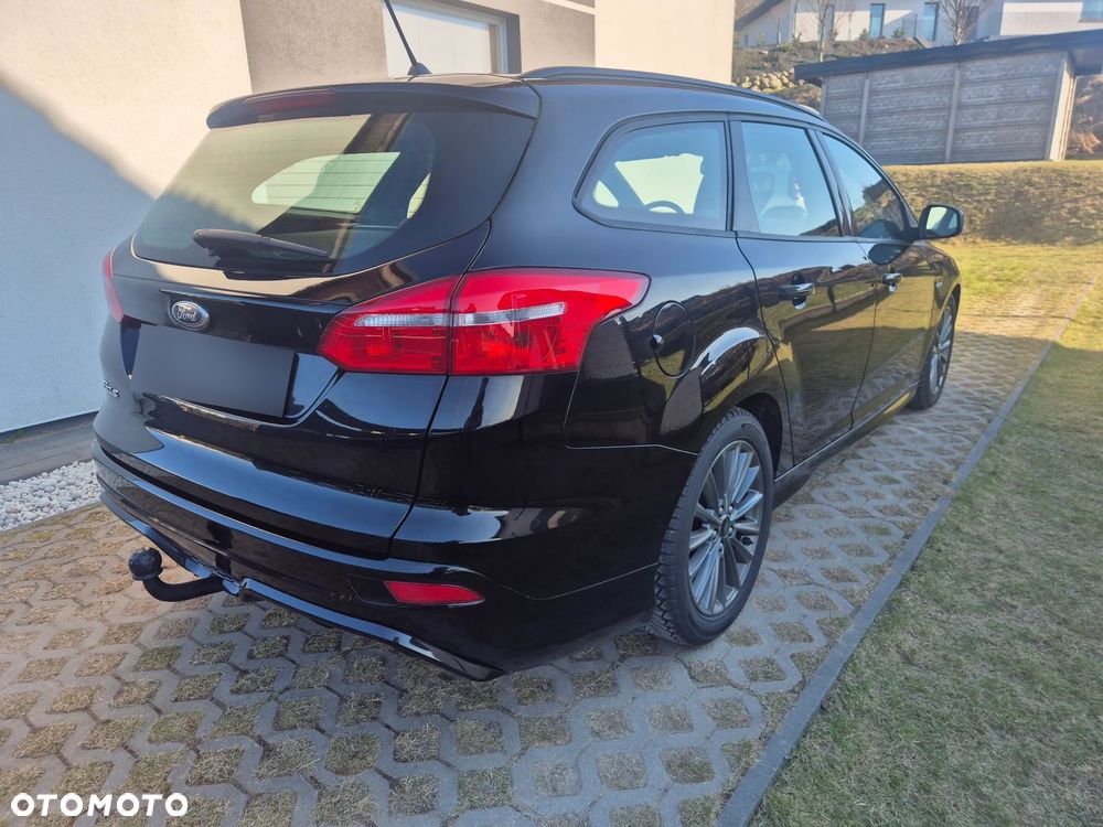 Ford Focus 1.5 EcoBlue Start-Stopp-System ST-LINE - 7