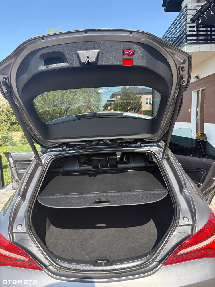 Mercedes-Benz CLA 180 SCORE - 26
