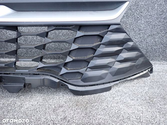 KIA SPORTAGE V 5 21- atrapa grill pod kamerę struktura - 5