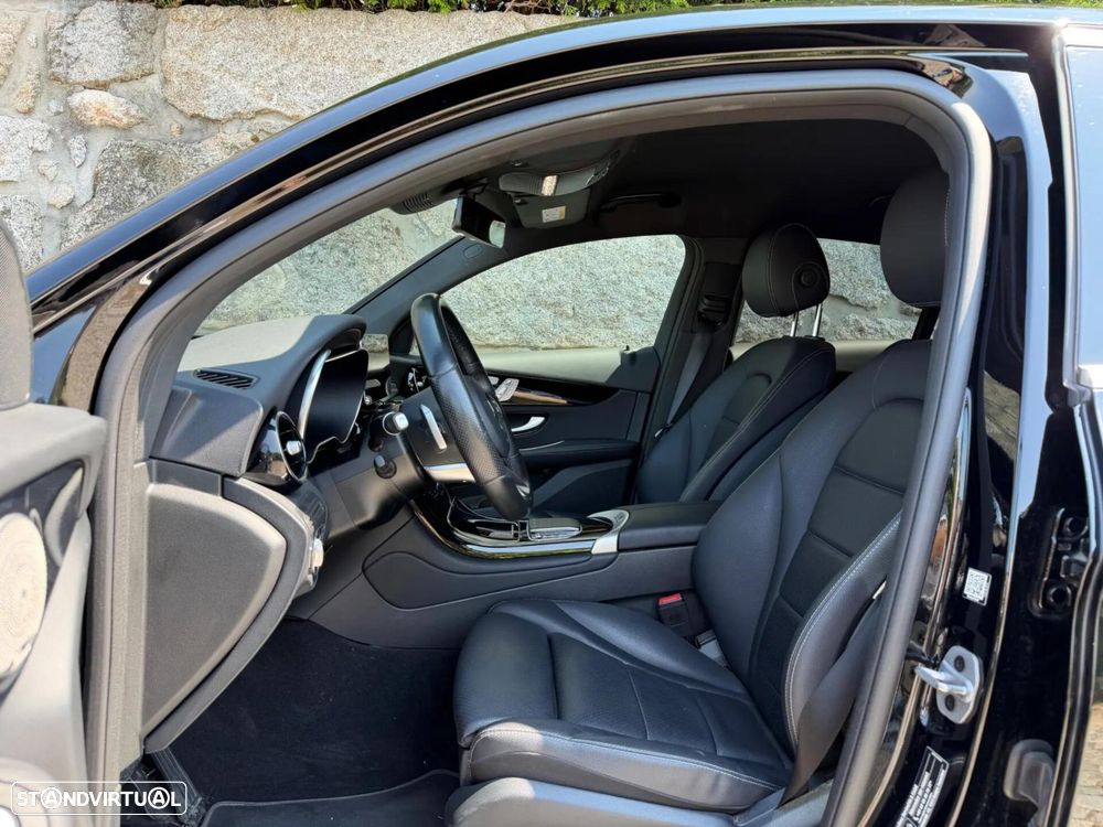 Mercedes-Benz GLC 300 de Coupé 4Matic - 35