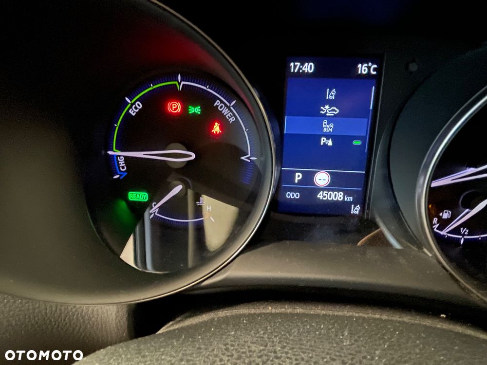 Toyota C-HR - 21