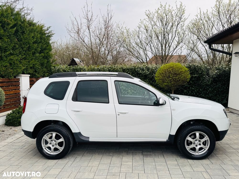 Dacia Duster dCi 110 FAP 4x4 Laureate - 8
