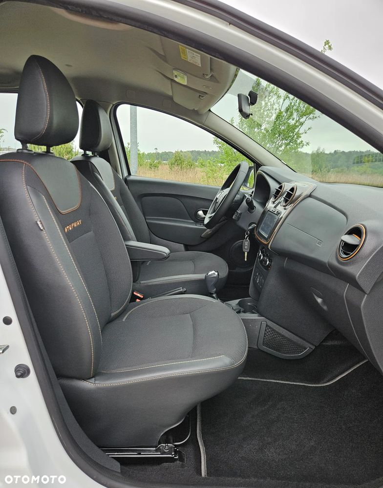 Dacia Sandero Stepway TCe 90 Easy-R S&S Prestige - 9