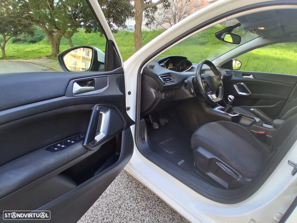Peugeot 308 1.5 BlueHDi Business Line - 14