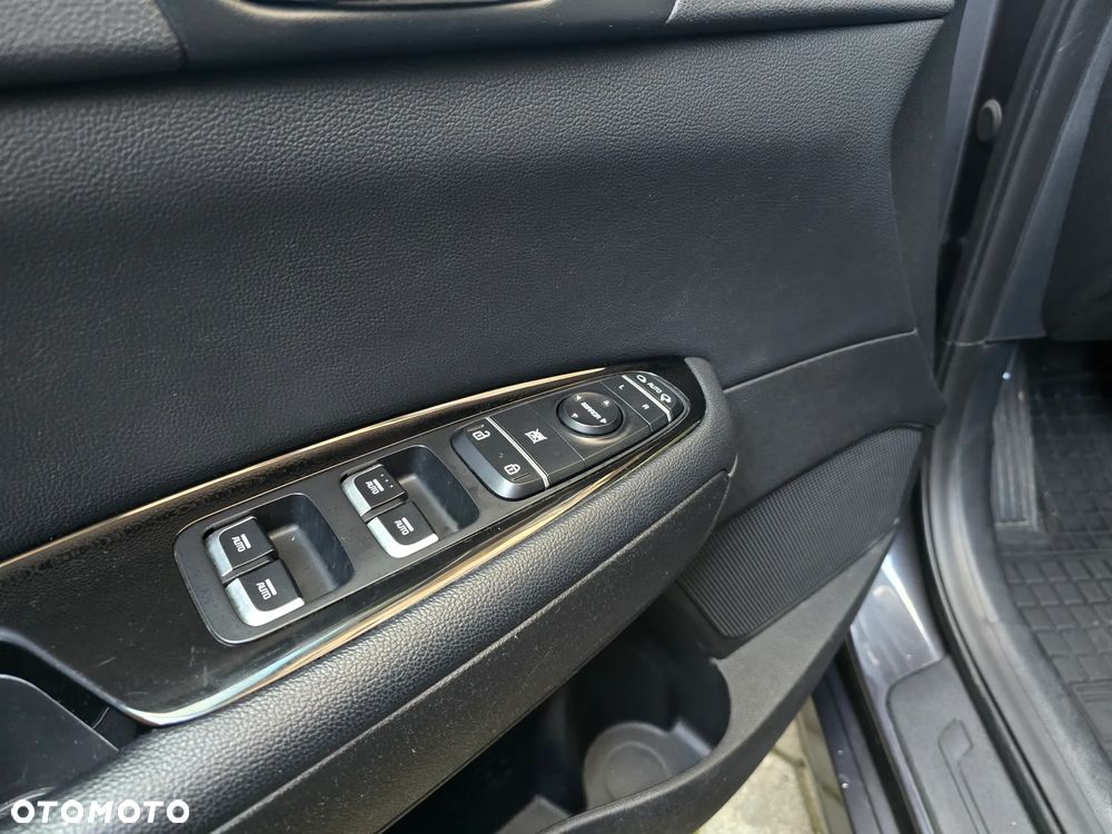 Kia Optima 1.7 CRDI L - 16