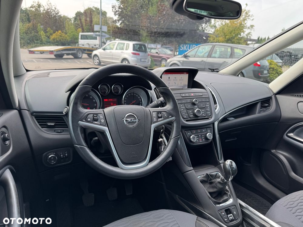 Opel Zafira 1.6 T Elite S&S - 33