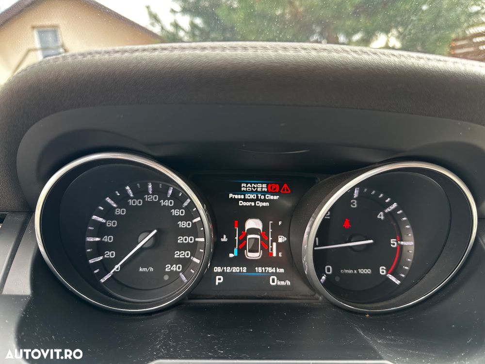 Land Rover Range Rover Evoque - 13