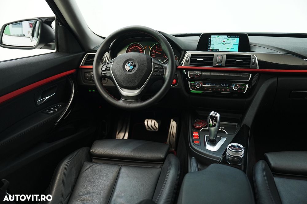 BMW Seria 3 320d Aut. Sport Line - 13