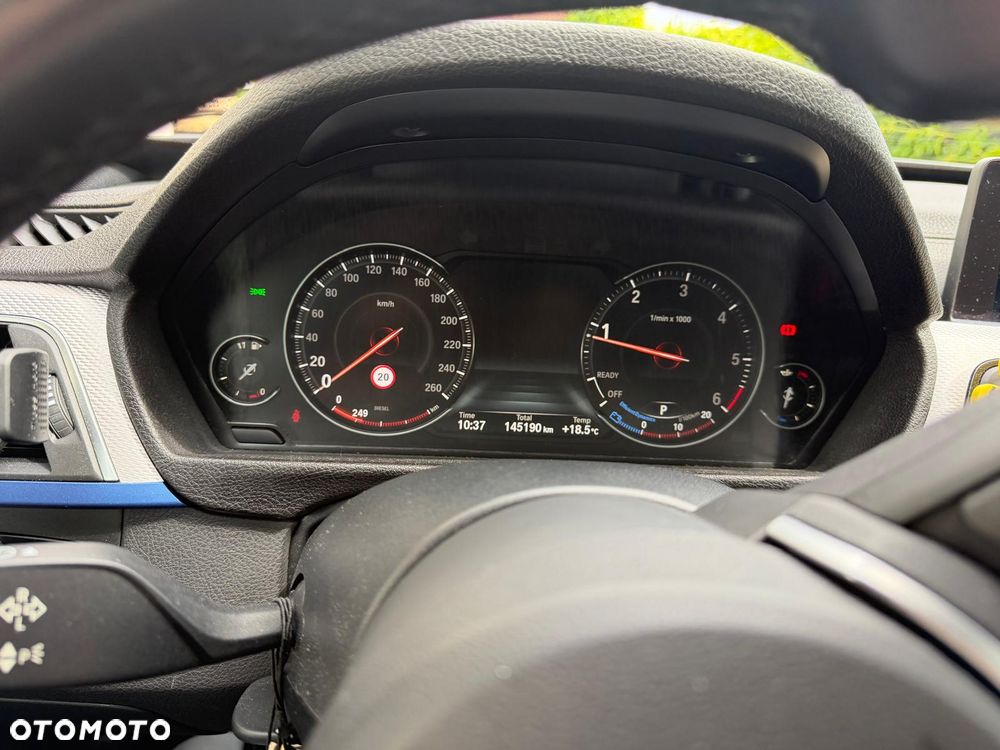 BMW Seria 3 320d xDrive M Sport Shadow sport - 15