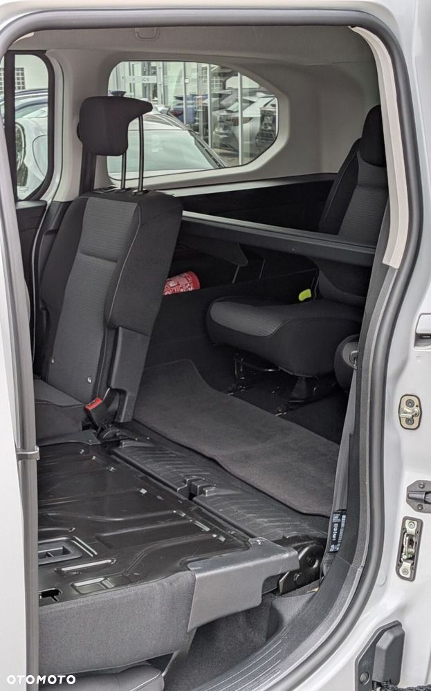 Toyota Proace City Verso Long 1.5 D-4D Business - 33