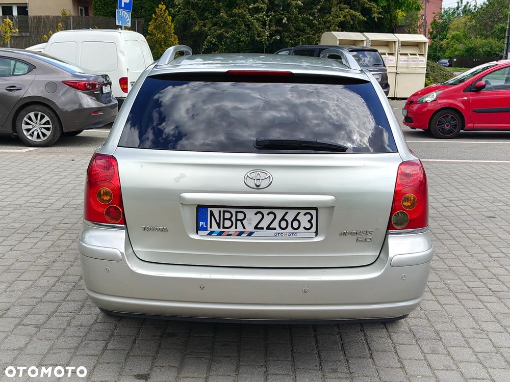 Toyota Avensis 2.0 VVT-i Travel - 16