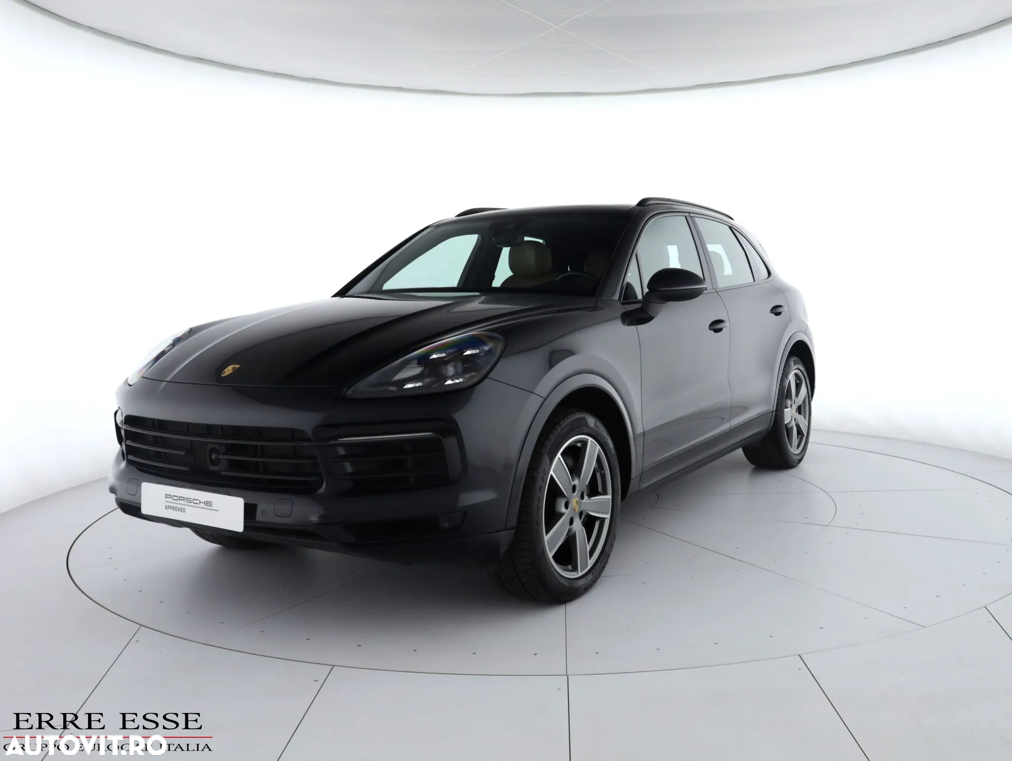 Porsche Cayenne - 31