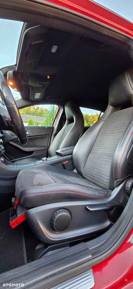 Mercedes-Benz GLA 250 4-Matic - 6