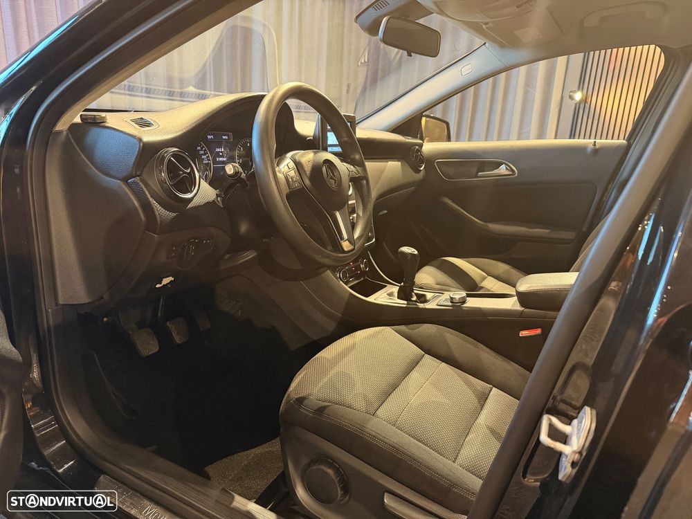 Mercedes-Benz A 200 CDI (BlueEFFICIENCY) Style - 12