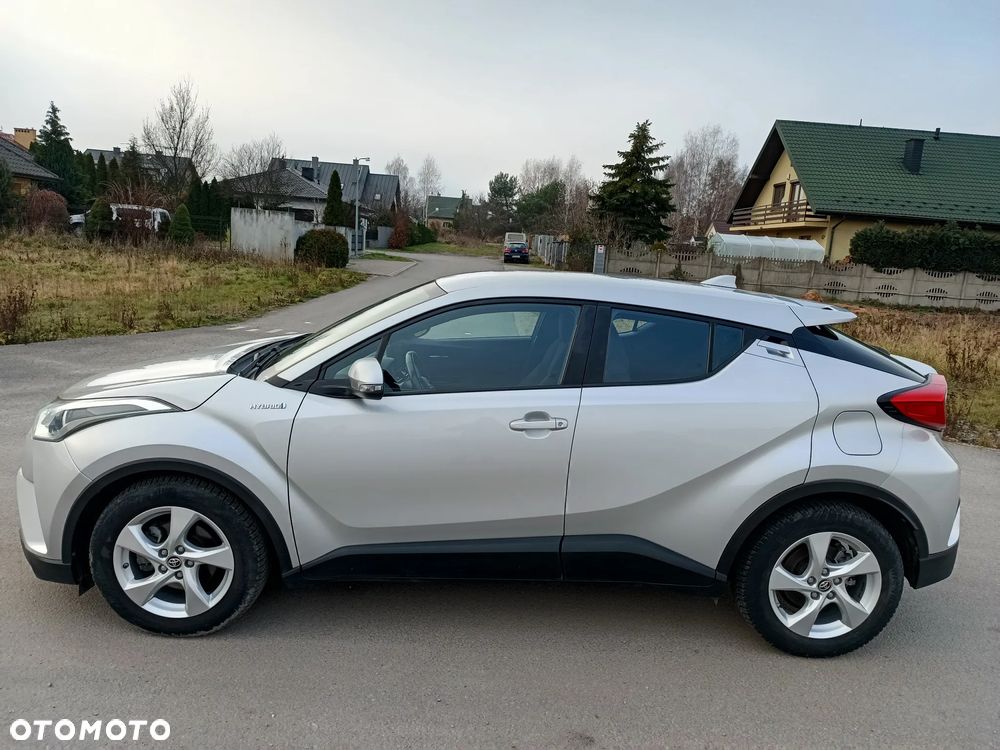 Toyota C-HR Style - 13