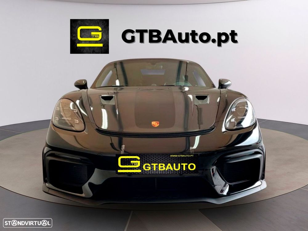 Porsche 718 Spyder - 3