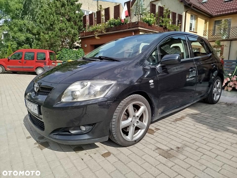 Toyota Auris 2.2 D-4D X - 3