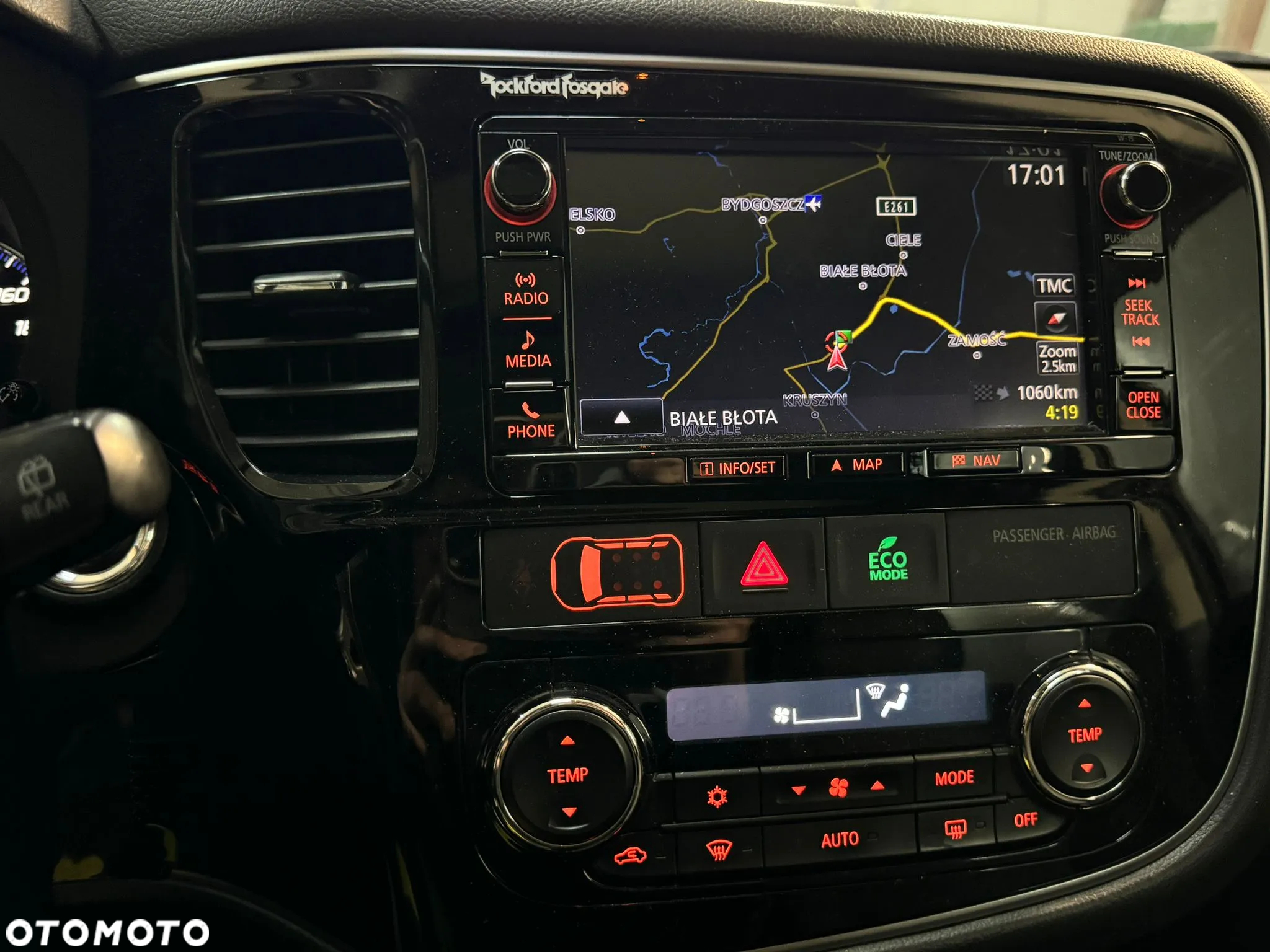 Mitsubishi Outlander 2.2 DI-D 4WD Automatik Invite - 7
