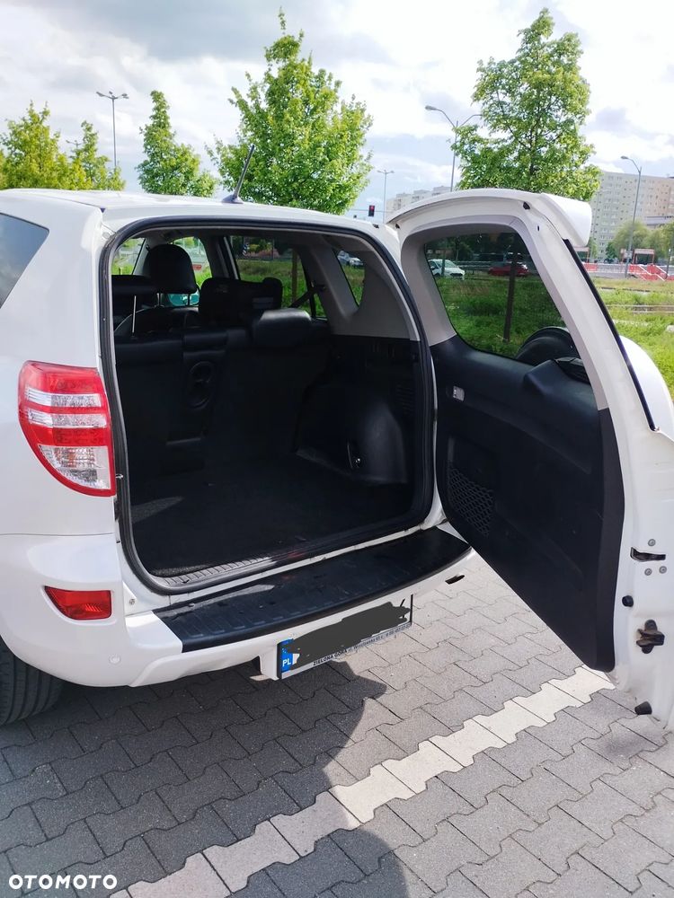 Toyota RAV4 2.0 VVT-i Premium MS - 10
