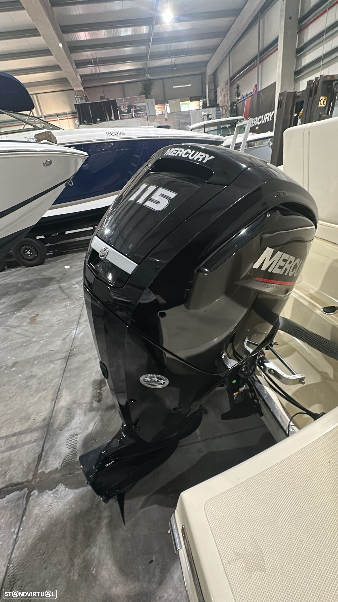 Invictus Yachts FX 190 - 18