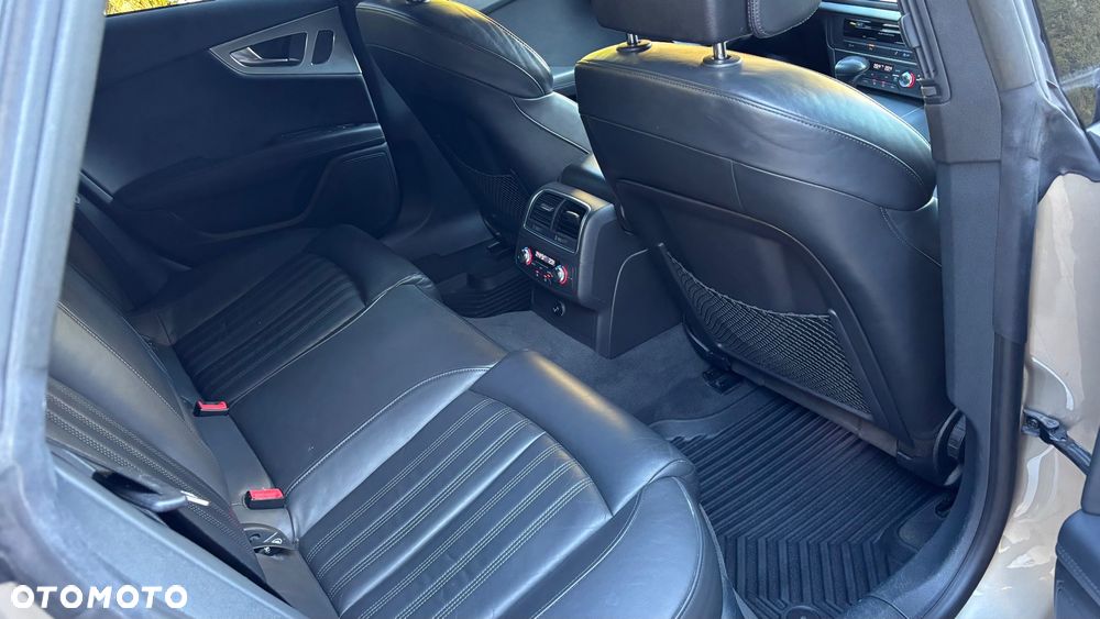 Audi A7 Sportback - 14
