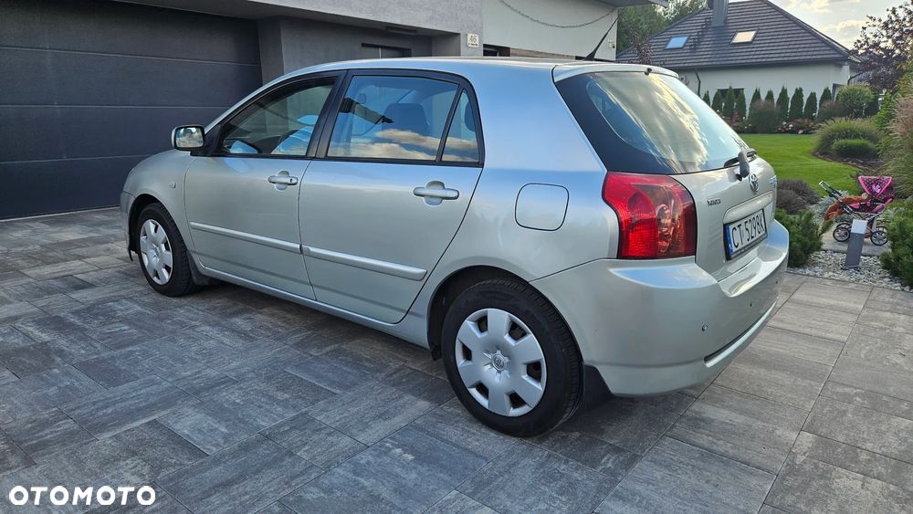 Toyota Corolla 1.4 D-4D - 6