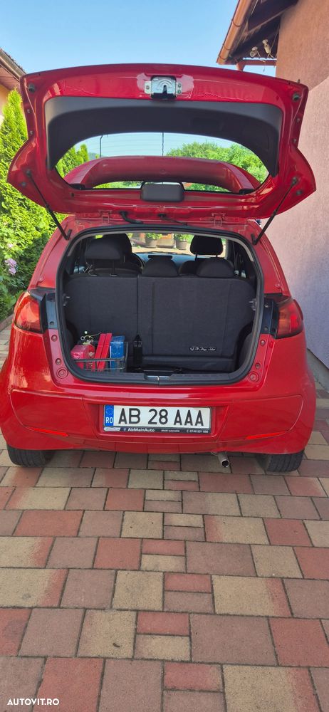 Mitsubishi Colt - 7