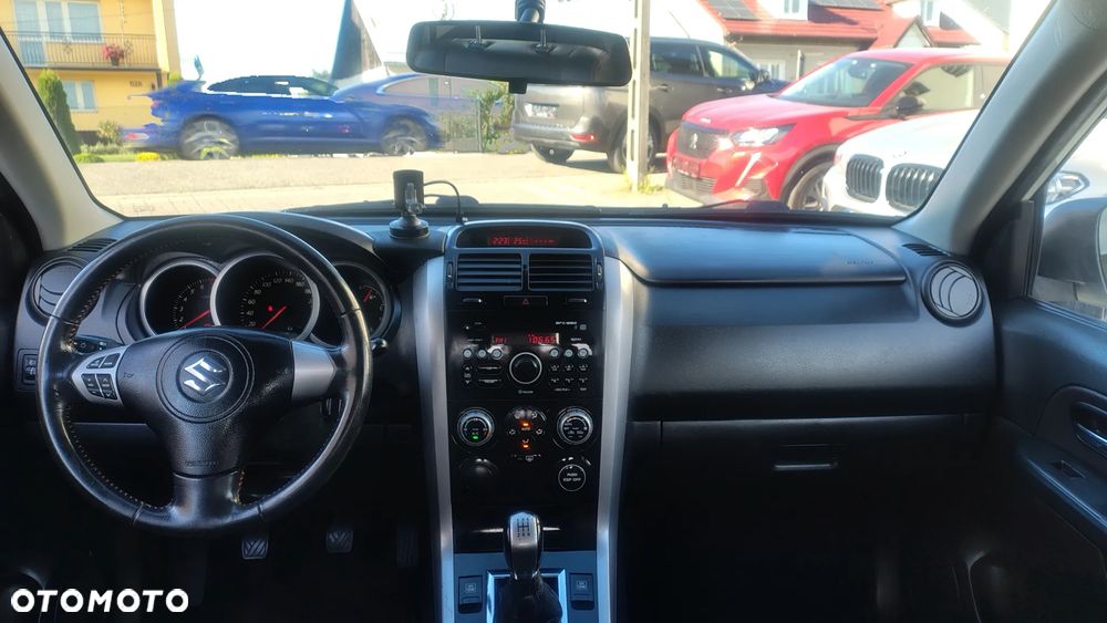 Suzuki Grand Vitara - 8