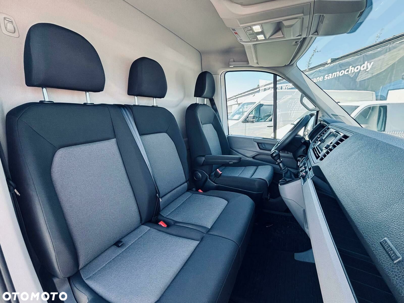 Volkswagen Crafter 35 furgon 140KM 3640 - 12