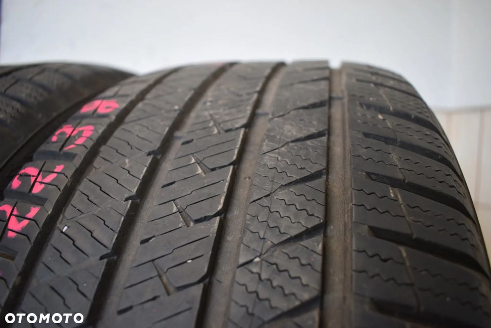 R19 245/45 Vredestein Quatrac Pro - 3