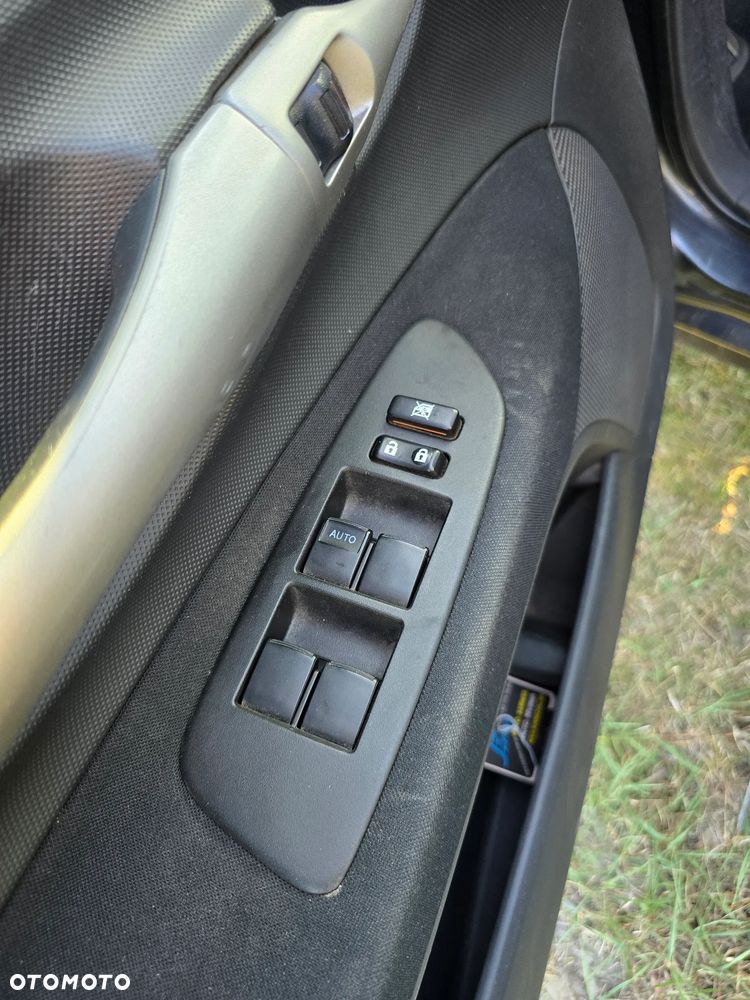 Toyota Auris 2.0 D-4D - 28