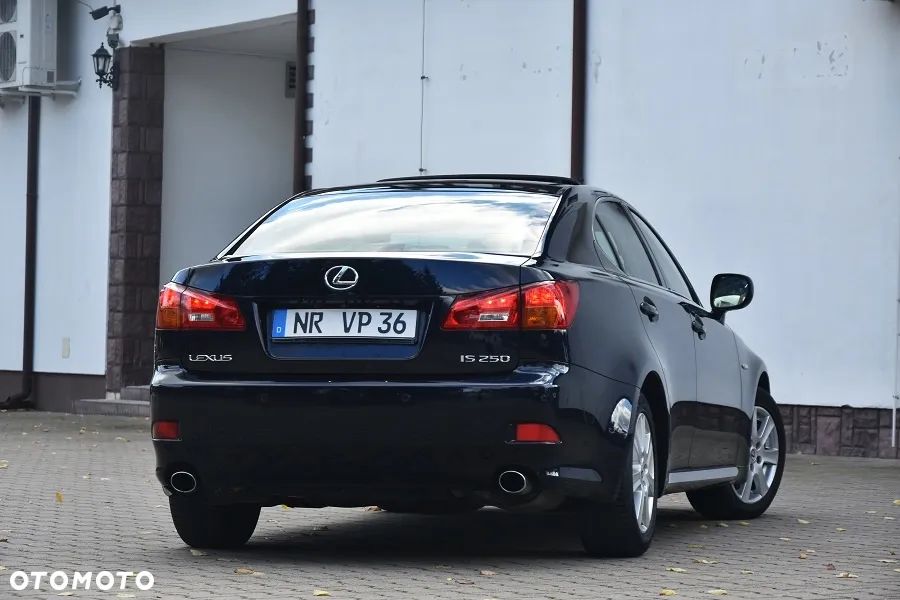 Lexus IS 250 Prestige - 8