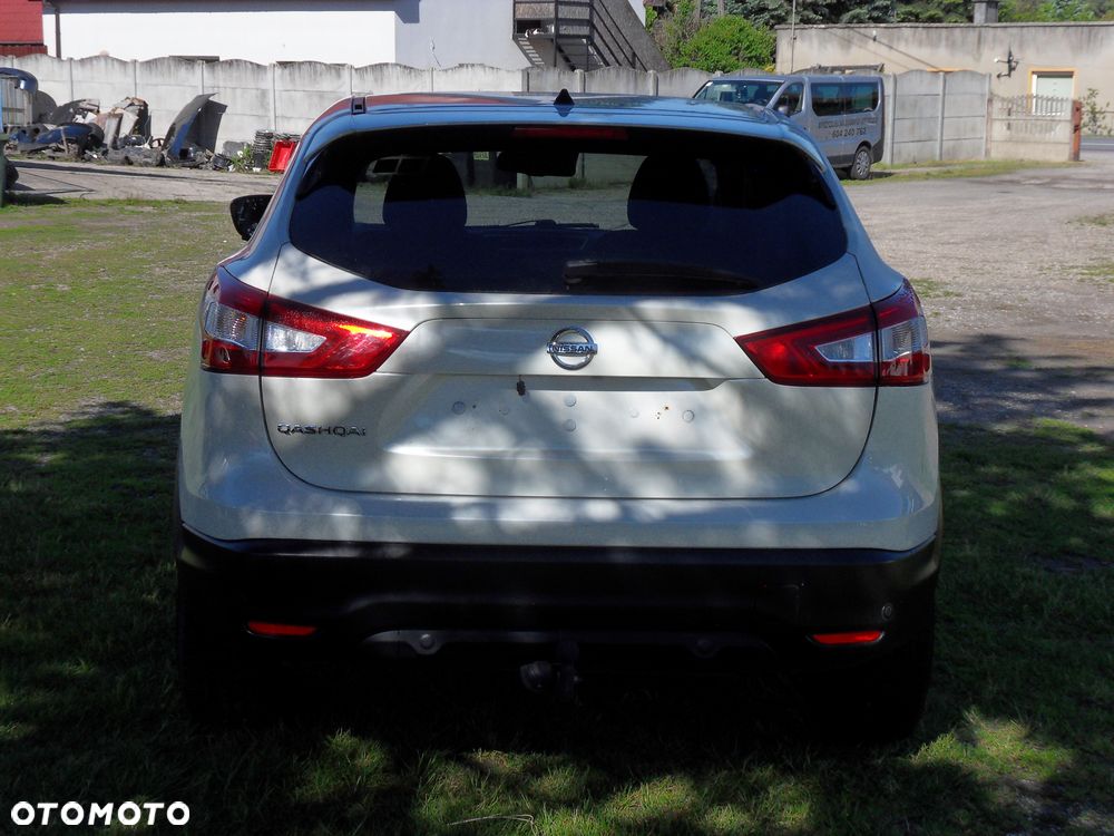 Nissan Qashqai 1.5 dCi N-Connecta - 4