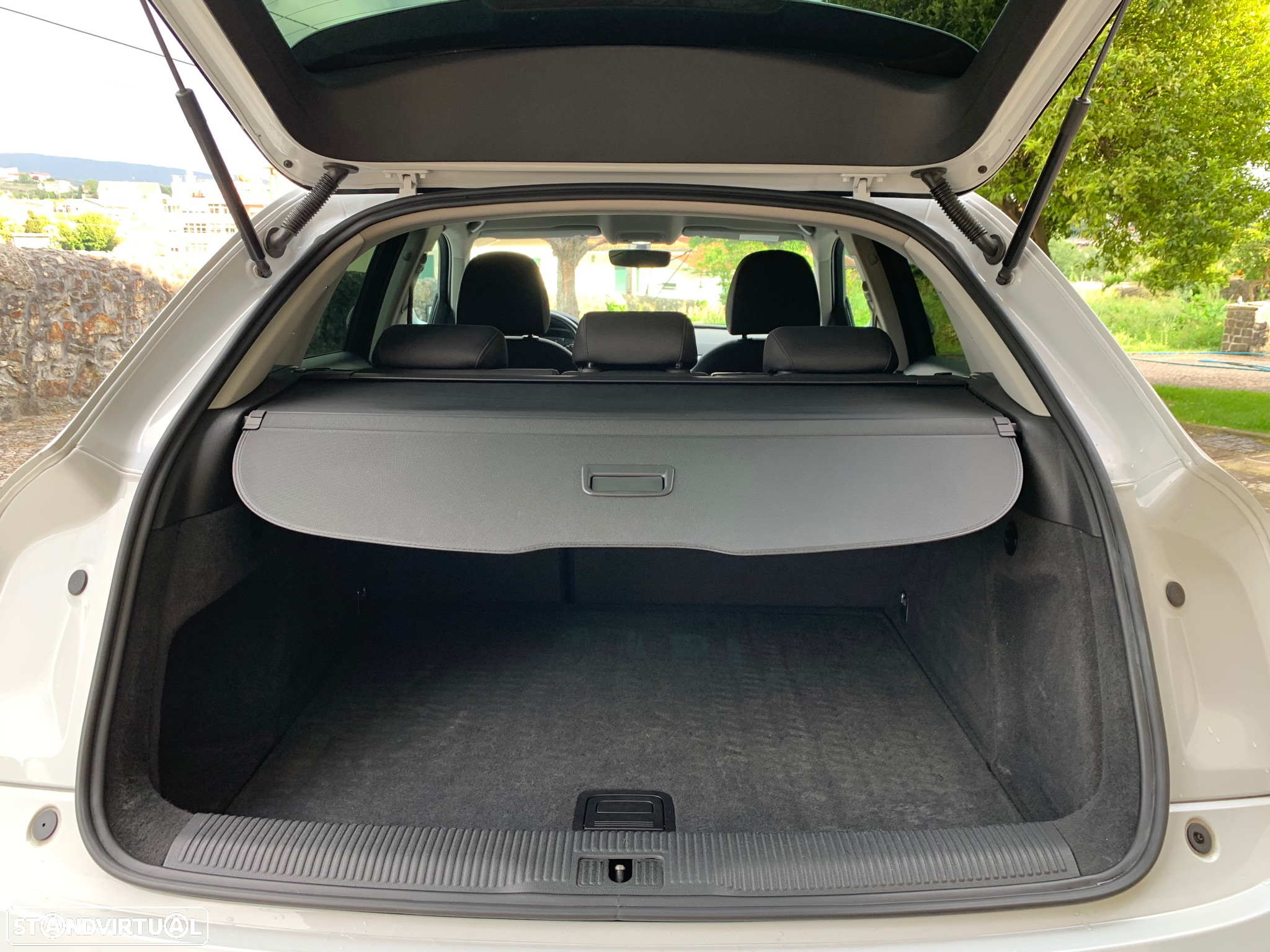 Audi Q3 2.0 TDI Sport - 14