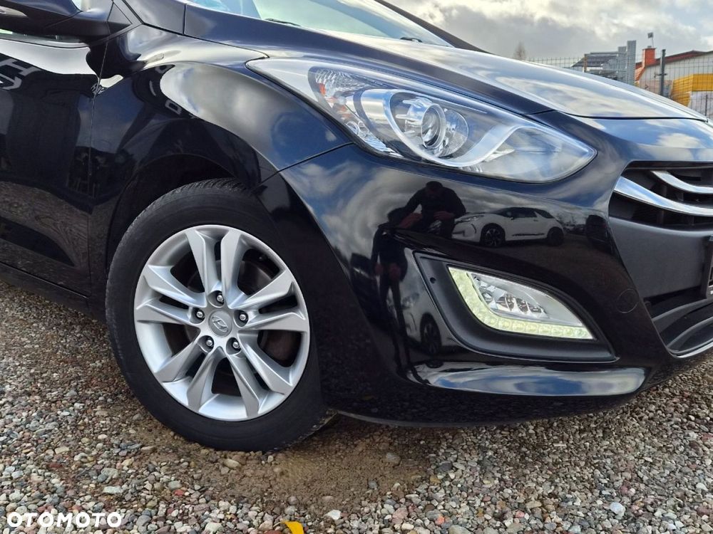 Hyundai i30 1.6 CRDi Premium - 25