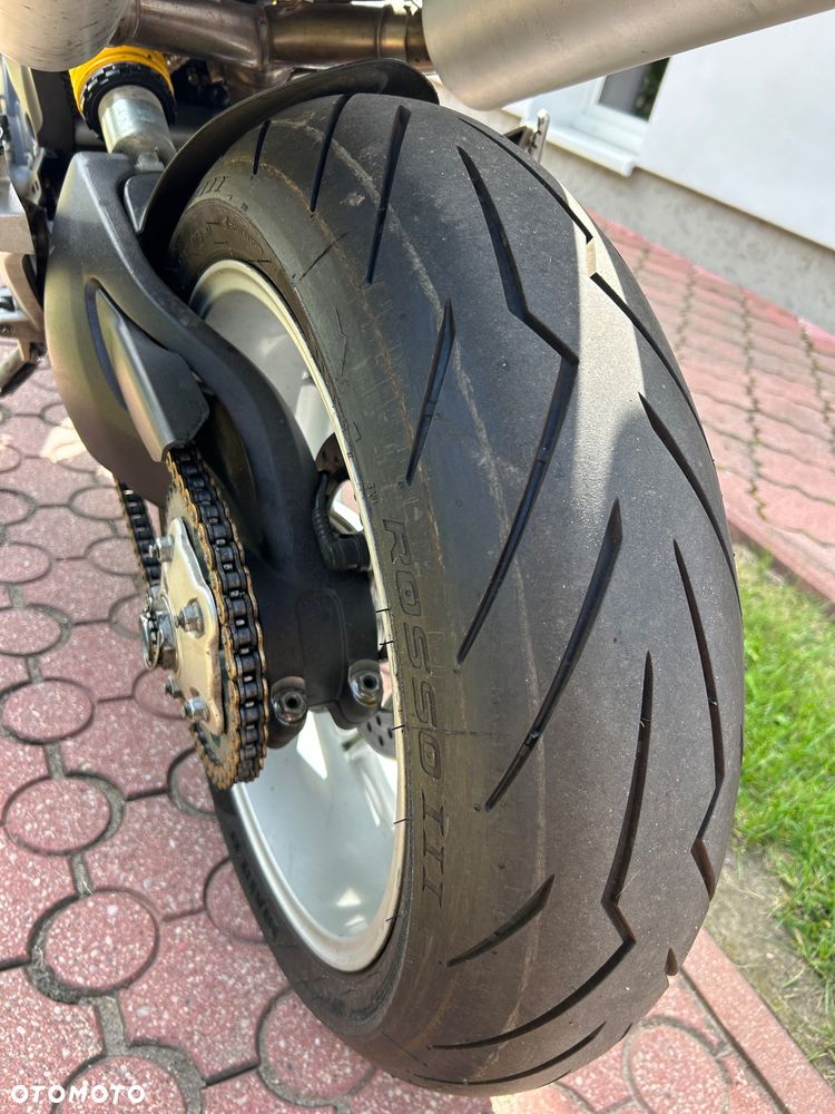 Ducati Monster - 5