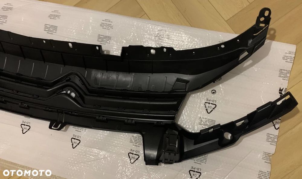 Atrapa grill przedni Citroen Berlingo III 2018- van - 7