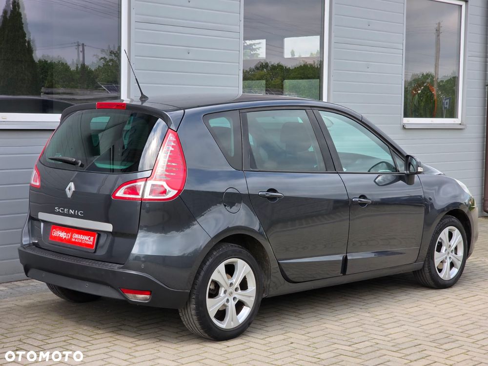 Renault Scenic 1.6 16V 110 Dynamique - 17