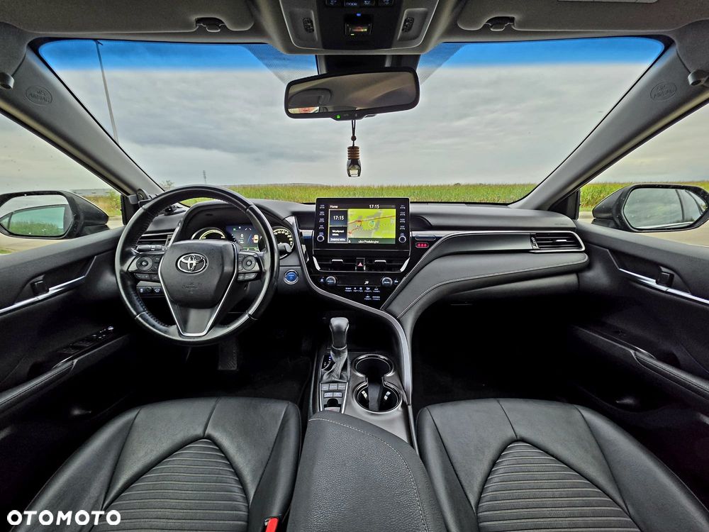 Toyota Camry 2.5 Hybrid Executive CVT - 13