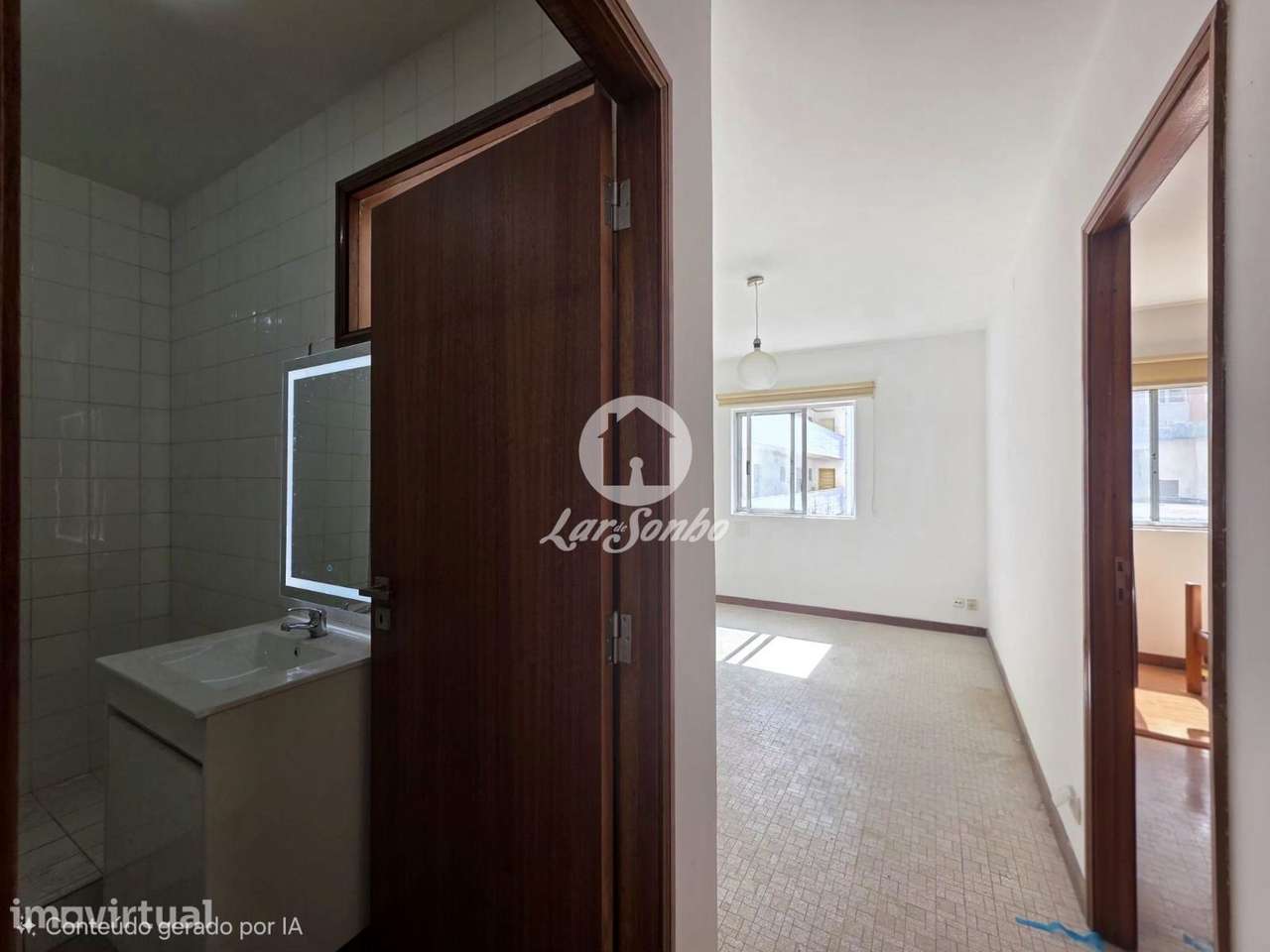 Apartamento T1 a 200 m da praia da Póvoa de Varzim - Grande imagem: 3/13