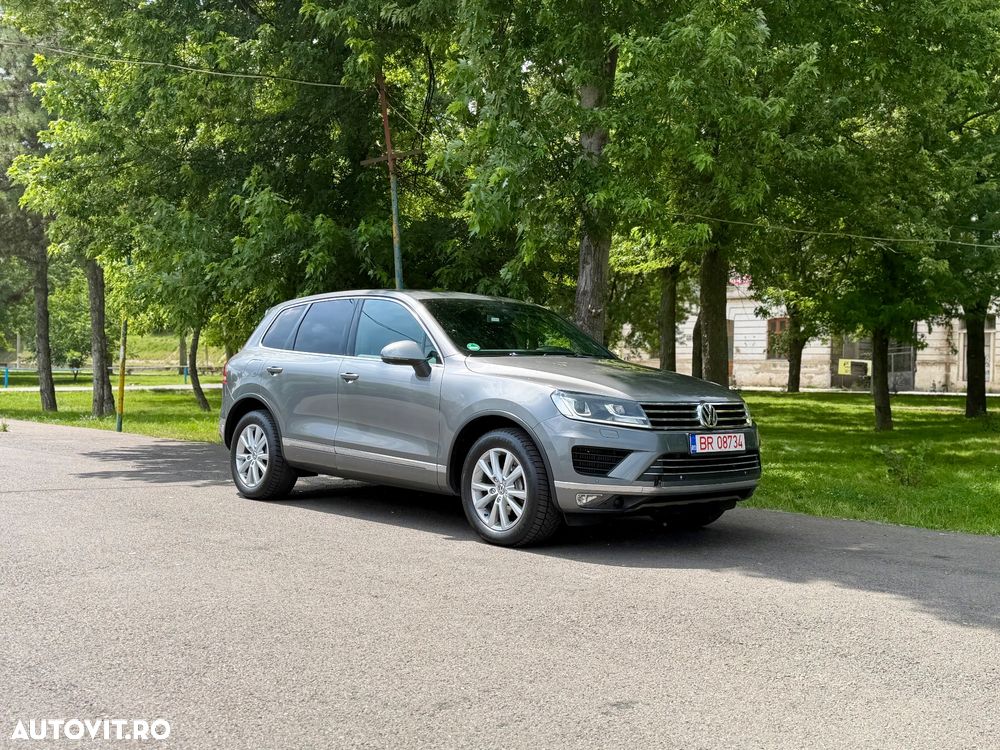 VOLKSWAGEN Touareg 2016