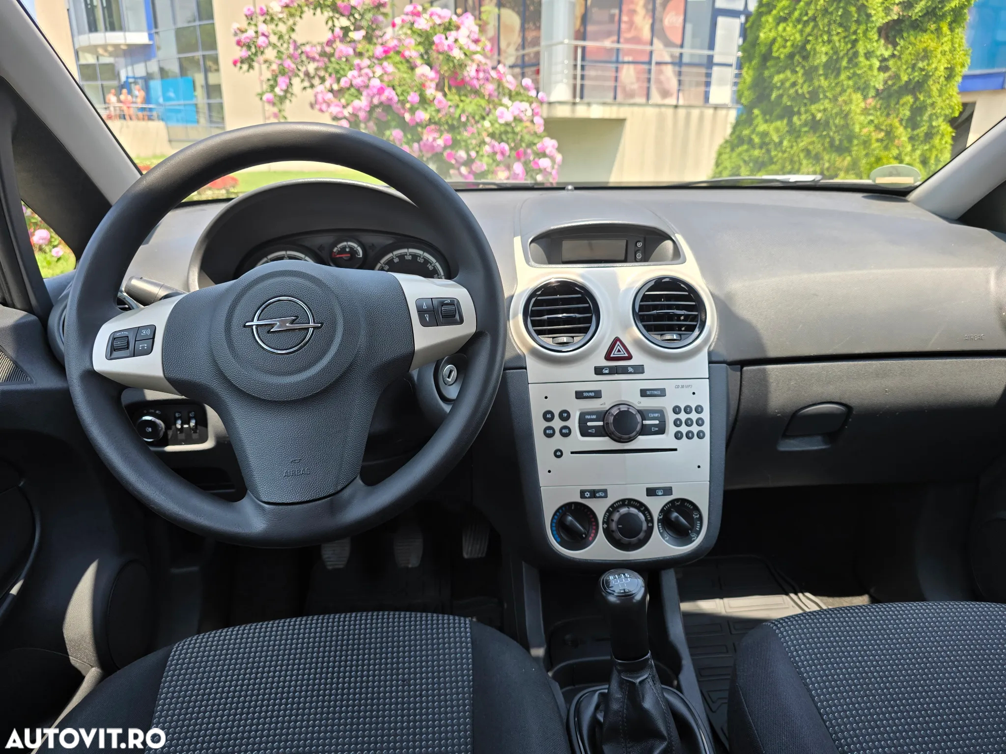 Opel Corsa - 8