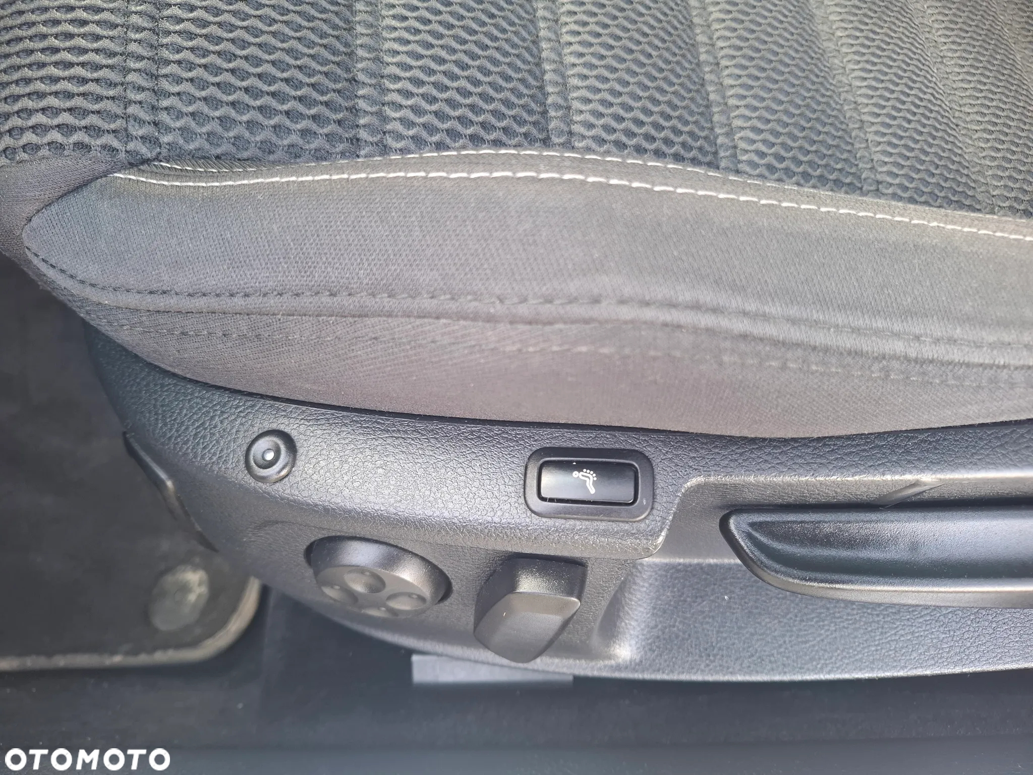 Volkswagen Passat CC - 21