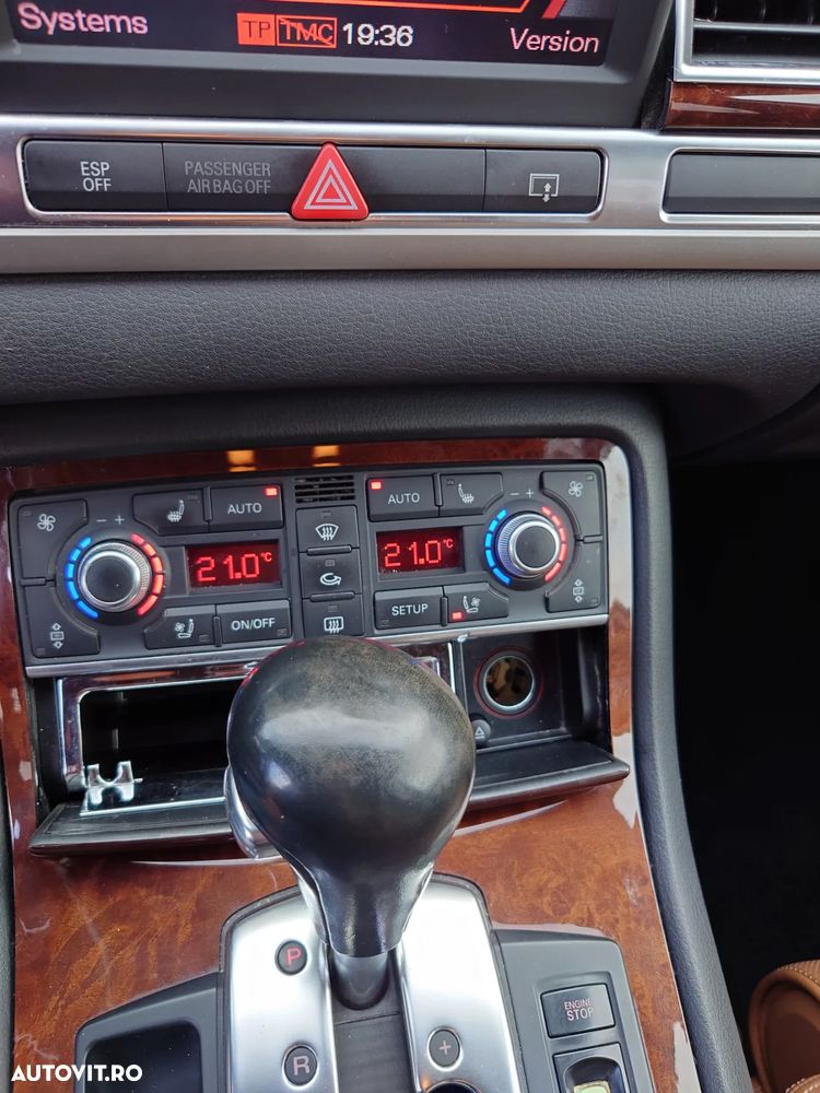 Audi A8 - 28