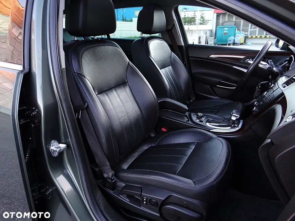 Opel Insignia 2.0 Turbo Automatik Cosmo - 33