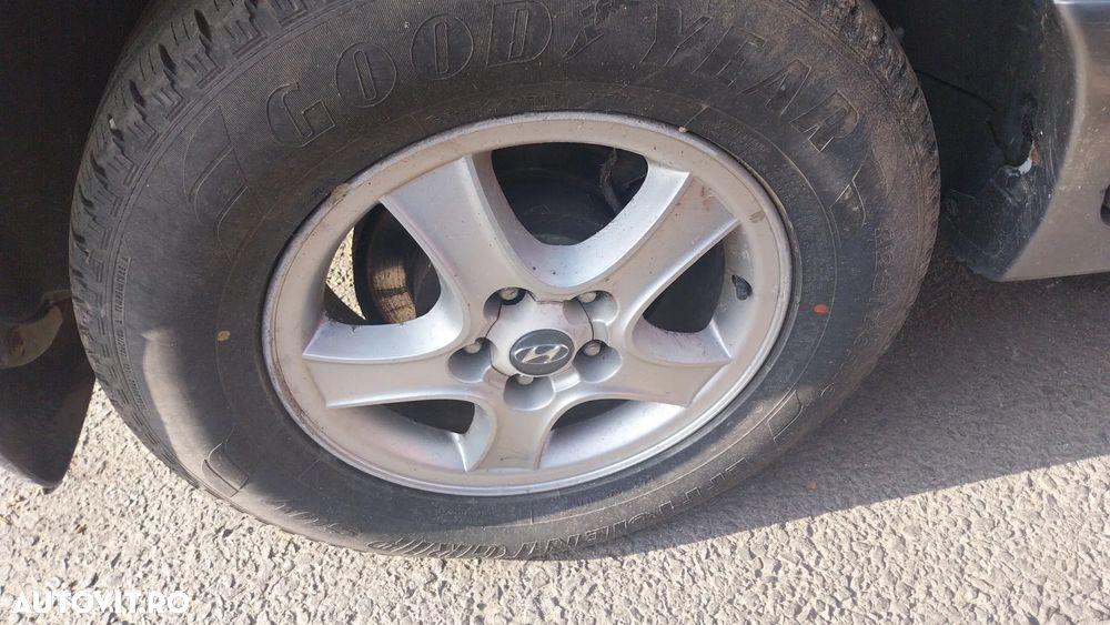 Dezmembrez Hyundai Santa Fe 2002, motor 2,0 CRDI - 14