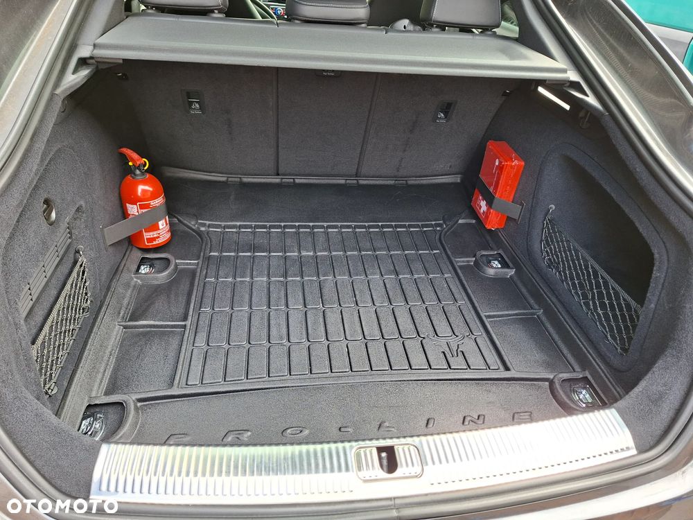 Audi S5 Sportback - 8