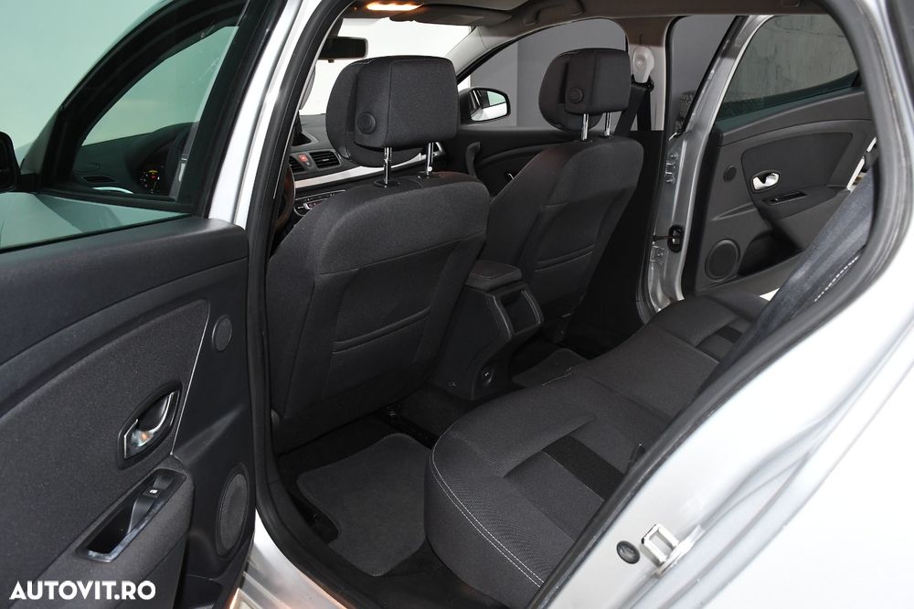 Renault Megane II 1.5 dCi Dynamique - 14