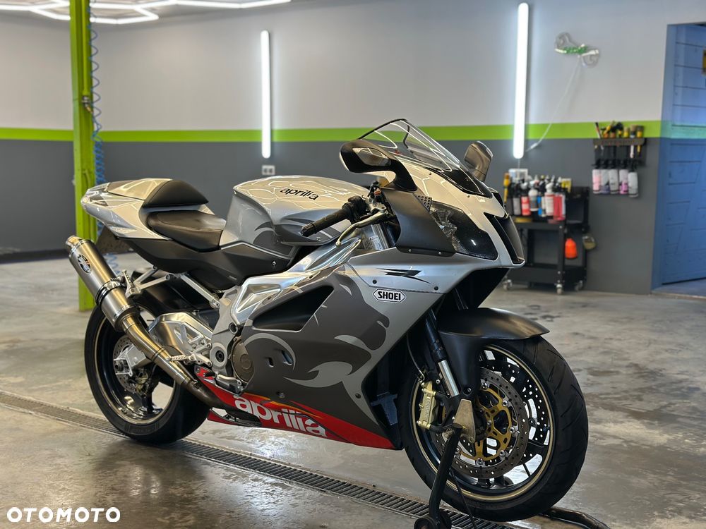 Aprilia RSV - 2